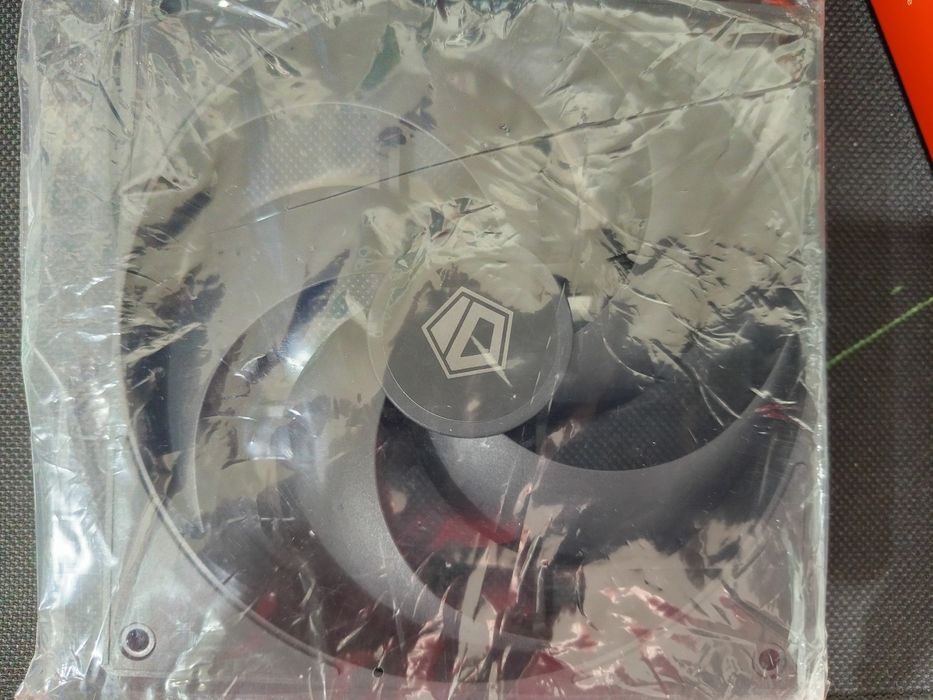 Продам вентелятор 140 мм охлаждения