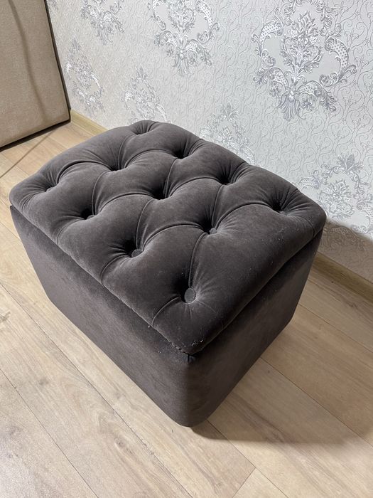 Банкетки в стиле Честерфилд