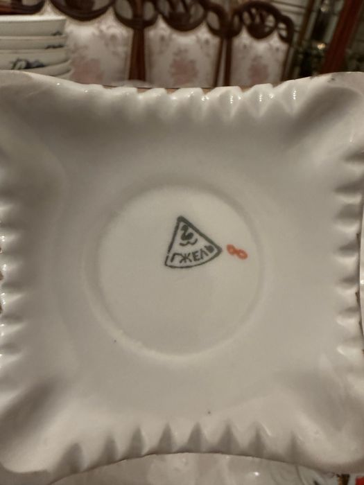 Самовар сувинирный Гжечь + 2 чайника бонус