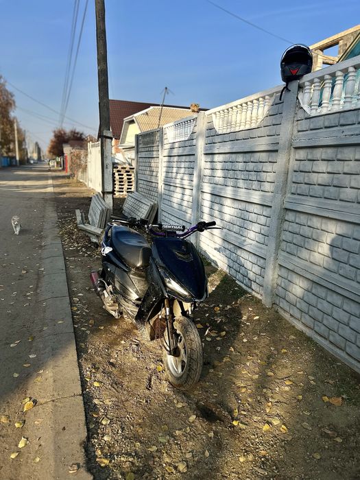 Продам скутер TANK N10