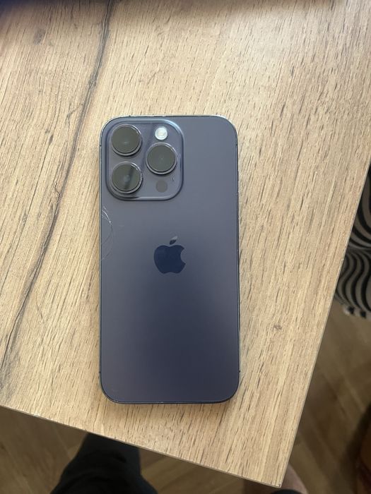 продам айфон 14 Pro