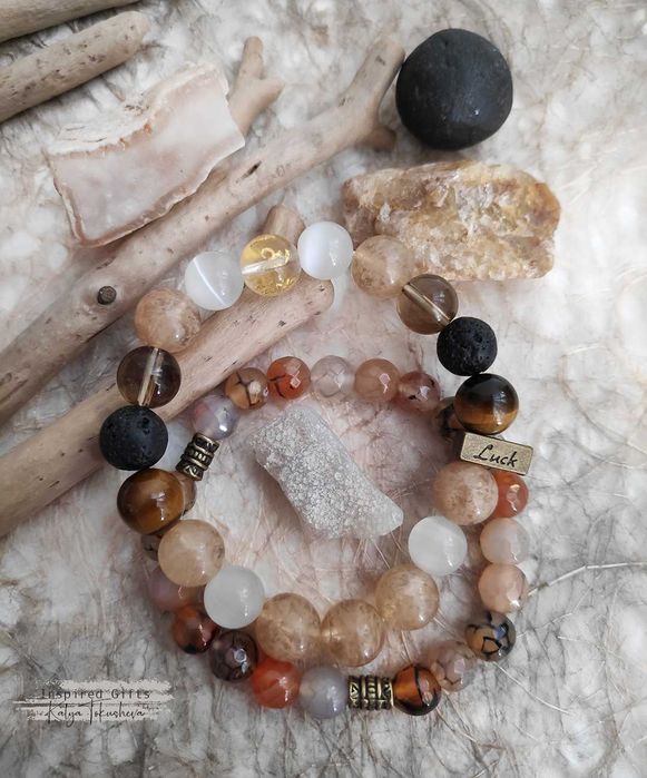 йога вдъхновение - комплект гривни "Любов и светлина"