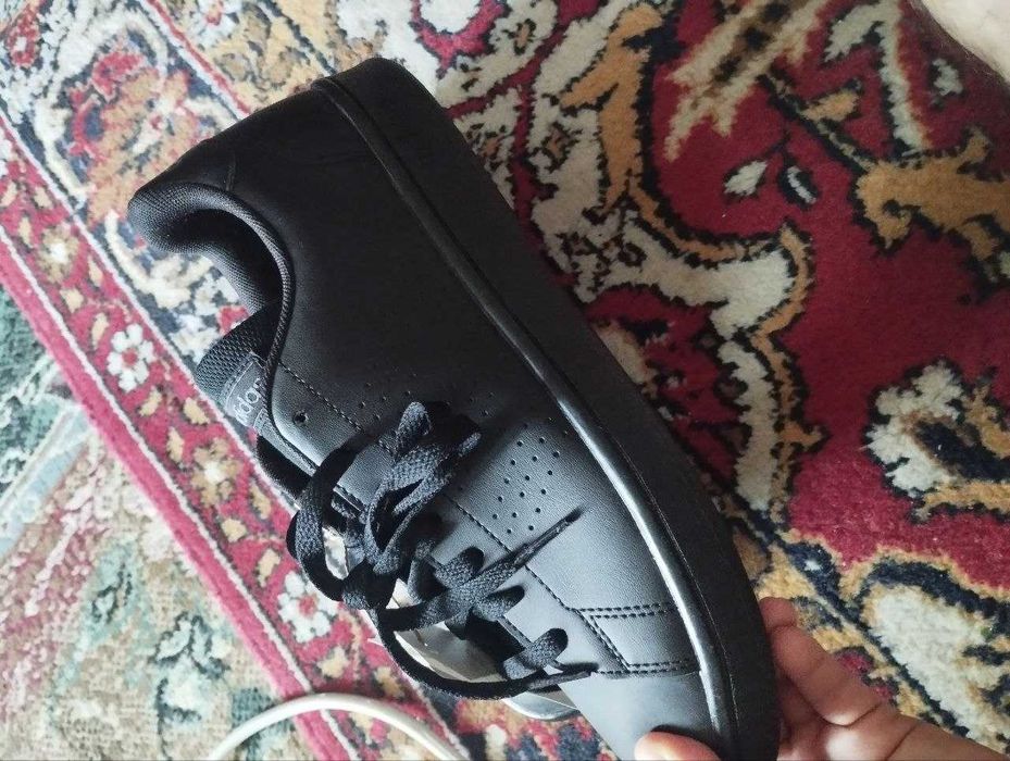 adidas Advantage Base EE7693, размер 40 — новые