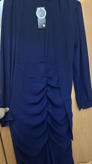 Новое платье. Продаю