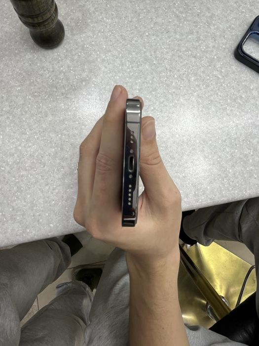 Iphone 13pro в идеальном состояни