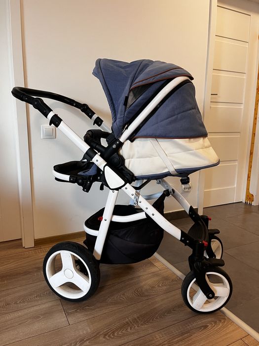 Carucior E -Drema Breva 3 in 1  in stare foarte buna