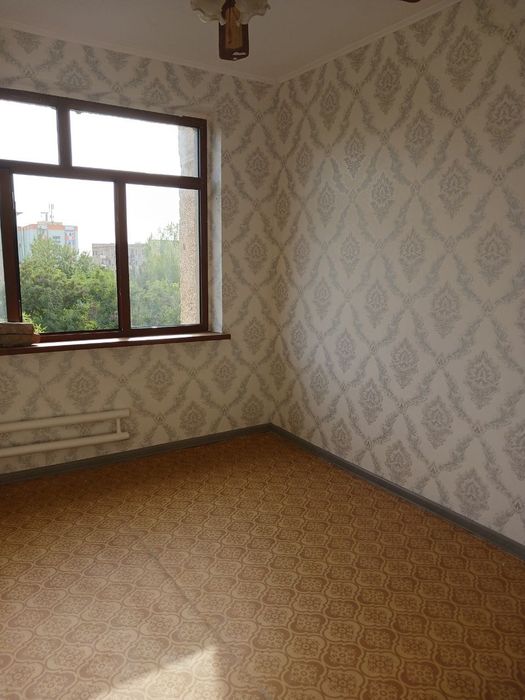 Квартира сотилади