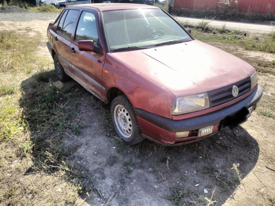 Продам венту 1,8