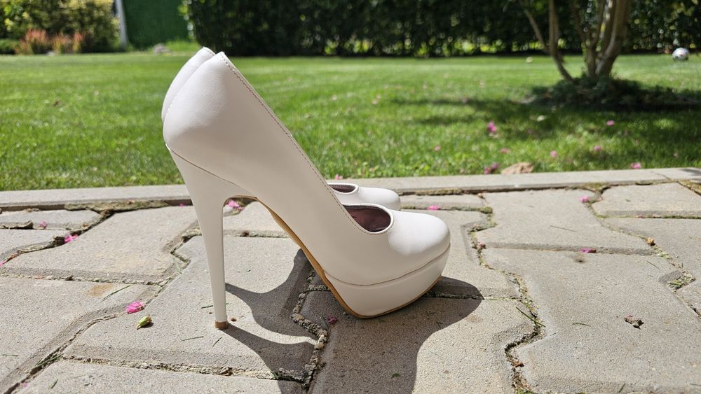 Булчински обувки Дарис, 35 номер