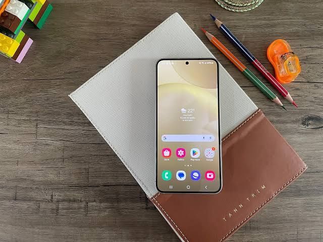 Срочно s24 128/8гб продам