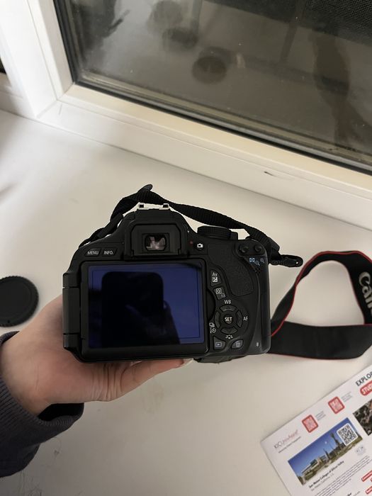 Фотокамера Canon EOS 600D EF-S 18-135 IS KIT