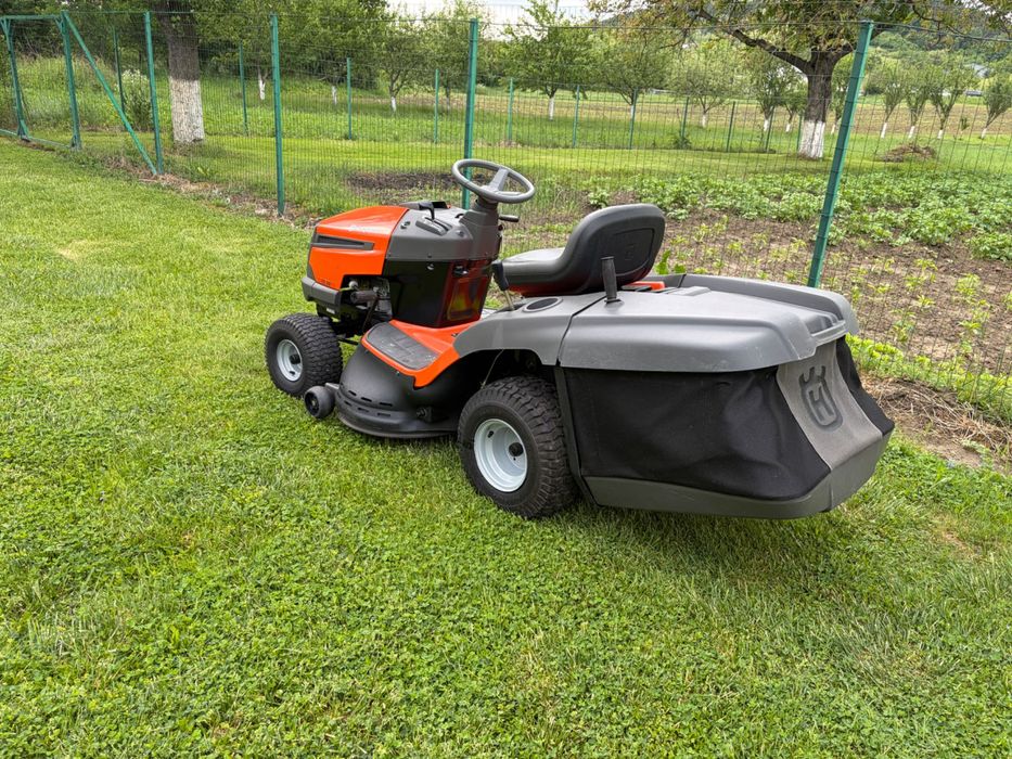 Tractoras Tuns Iarba/Gazon *Husqvarna*