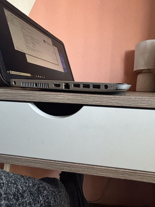 Dell 17,3” • Procesor i7 • 8gb ram • Hdd 1tb