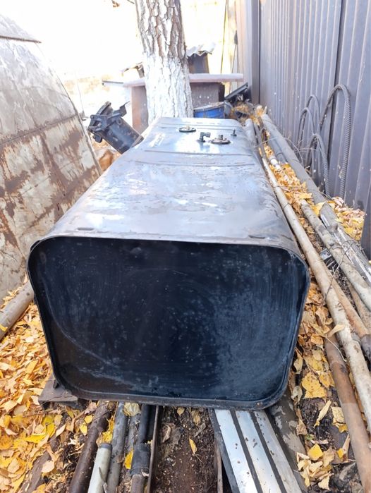 Топливный бак камаз 200л