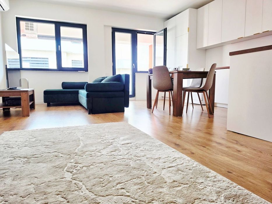 Apartament 2 camere, complet mobilat si utilat (suprafata utila 74 m²), 2 balcoane + spatiu suplimentar 6 m² (birou si dressing/spatiu de depozitare)