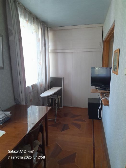 Срочно продам двухкомнатную квартиру Ахмад Югнакий