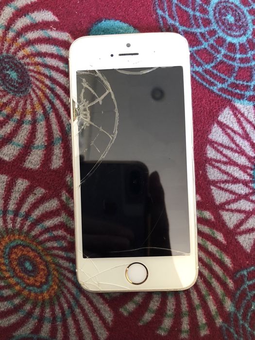 Айфон қанша екенін білмим