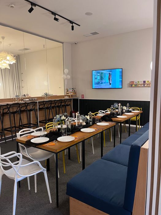 Vând mobilier horeca