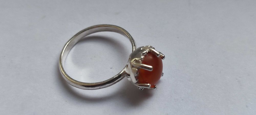 Колечко серебряное с камнем ЯНТАРЬ, разм.19