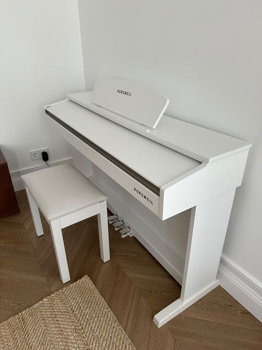 Пианино Kurzweil М90