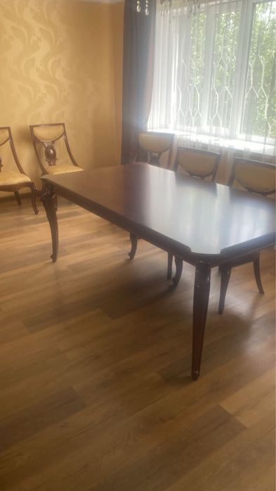Продам мебель в столовую Carpenter