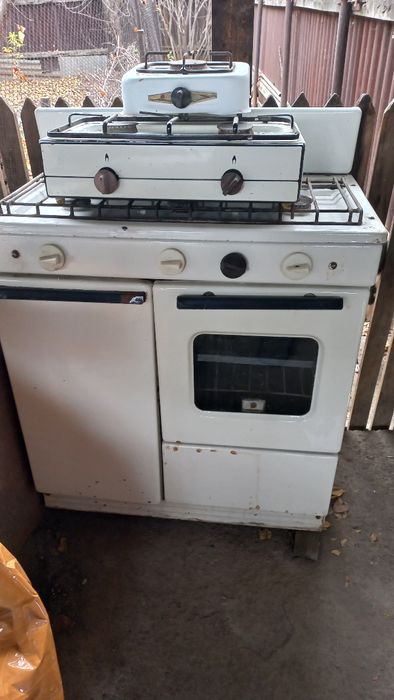 Продам            Советские     газовые   плитки.