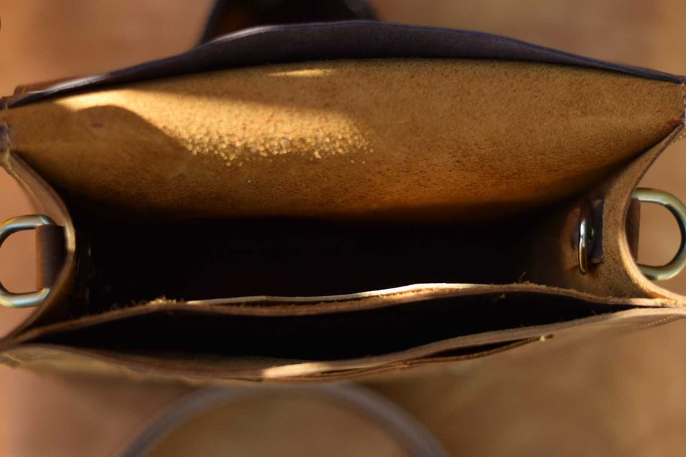 Чанта от естествена кожа