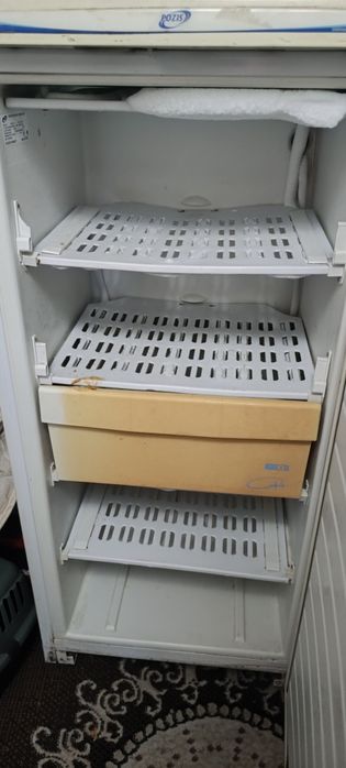 СРОЧНО продам морозильник