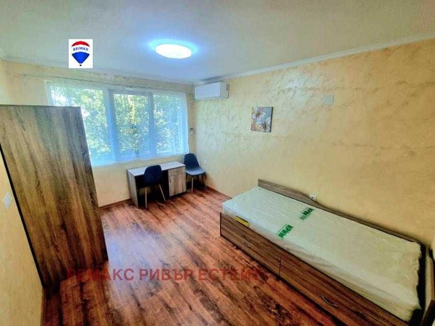 Дава се под наем Едностаен апартамент в Русе, Широк център - 55 кв.м за 306 € - Снимка #6