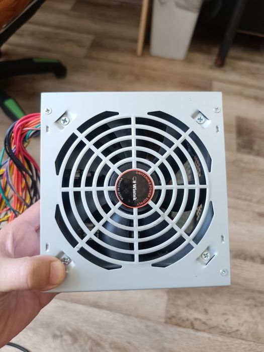 Блок питания для Компьютера
