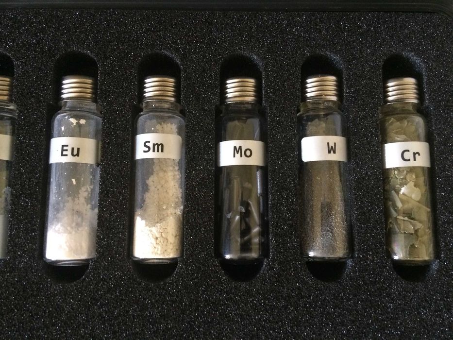 Set metale pt. laborator/scoala