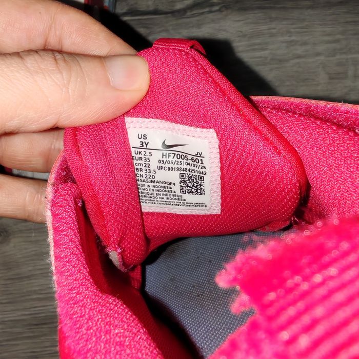 Маратонки Nike 35 номер