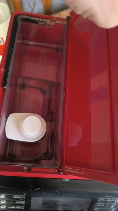 Saeco Minuto HD8763/09,Устройство за пяна, Керамична мелачка, Авт.почи