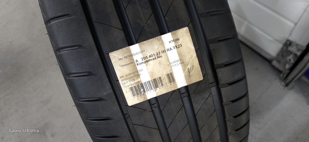 AMG  оригинални джанти  EQE 19"