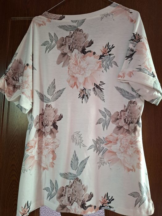 Vând Bluză Dama Mărimea XL -XXL