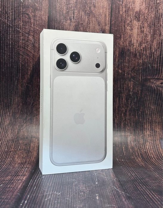 Новый запакованный Iphone 17 Pro max 256gb ,год гарантии (айфон)