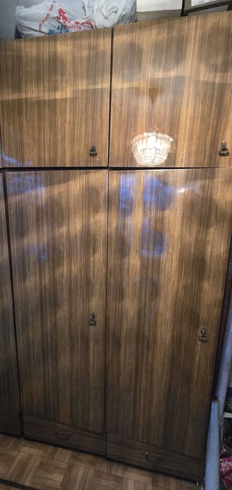Шифонер в хорошем состоянии
