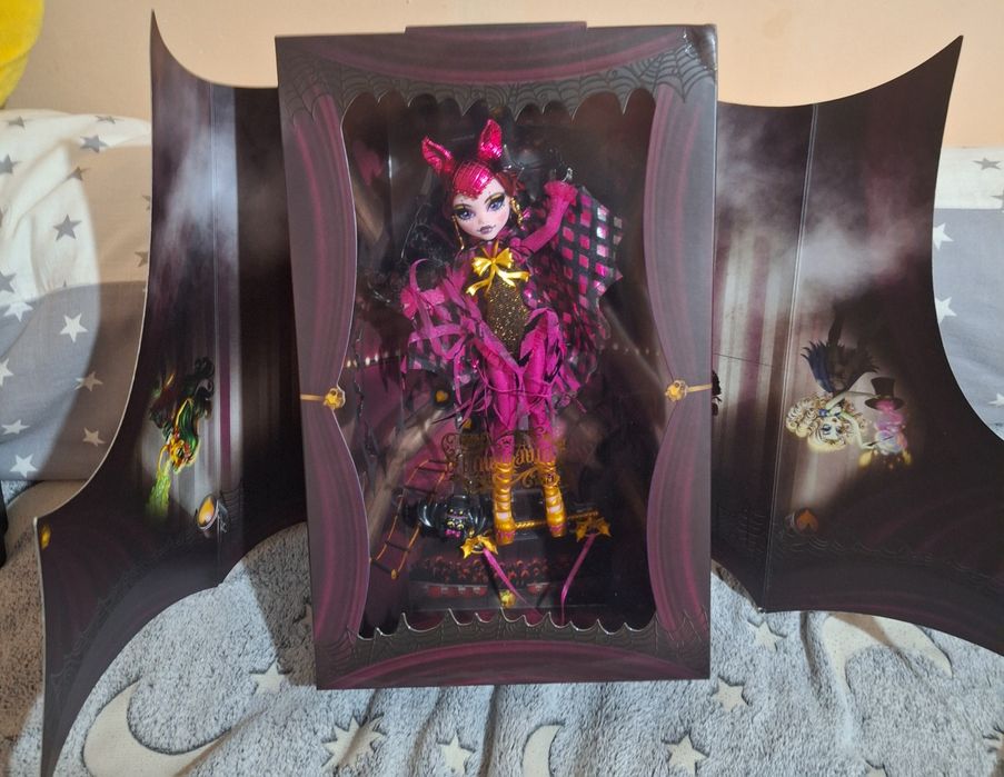 Дракулаура Monster high НРФБ