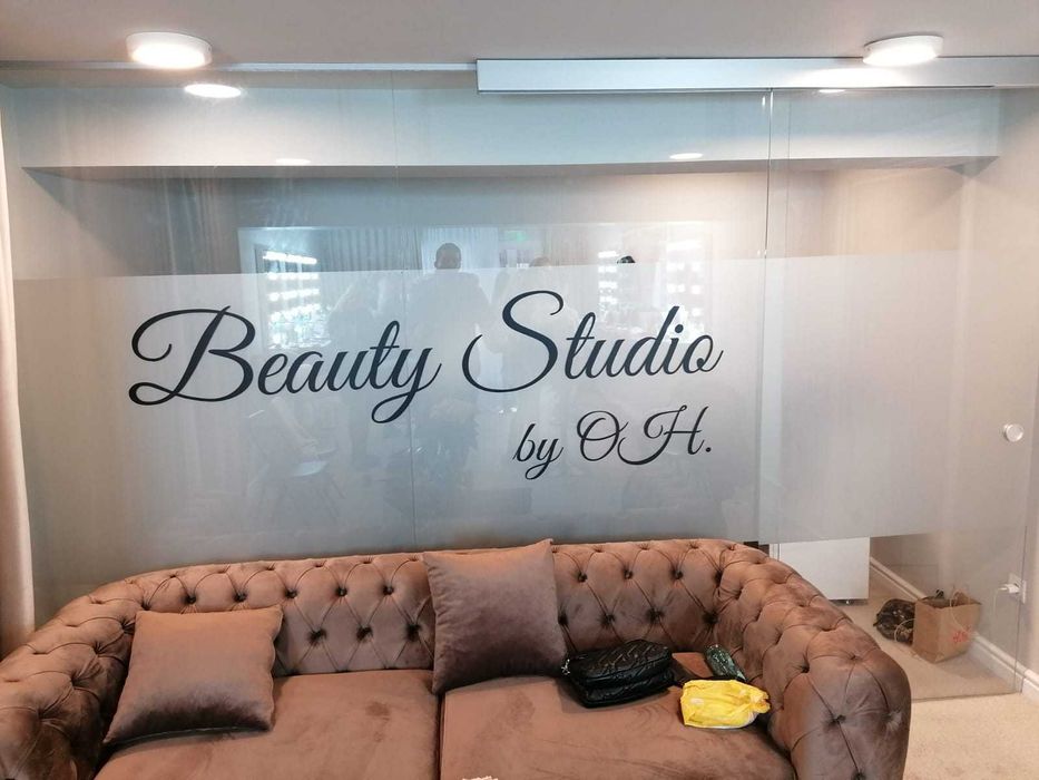 Decor Autocolant vitrine / sali / magazine/ Fa-ti afacerea vizibila!