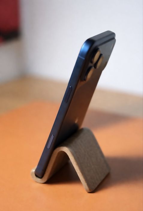  iPhone 17 PRO 256 GB • DEEP BLUE