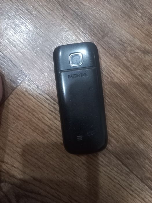 Продам нокиа модель 2700