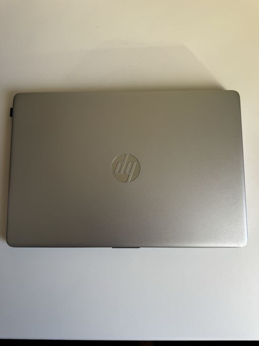 Vand laptop HP !