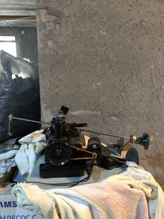 ШВЕЙНАЯ Машинка и Оверлок