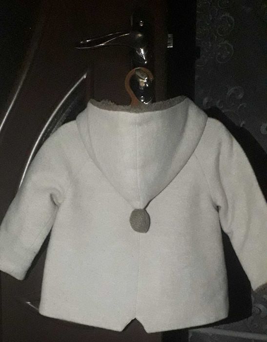 ZARA фирменное утеплённoе пальто на девочку 2-3 года+ шапка на подарок