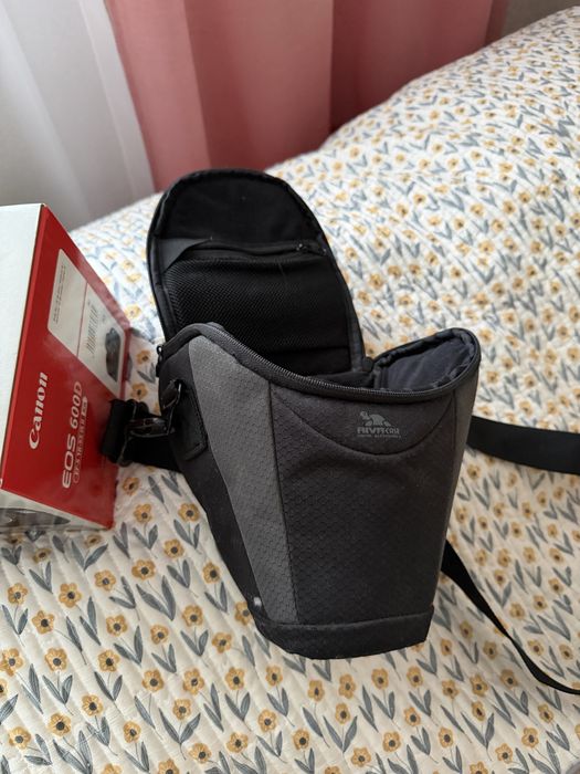 Продам Canon EOS600D
