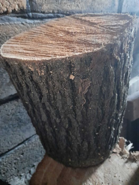 Продам дрова в мешках фруктовые.