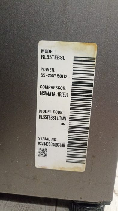 Холодильник Samsung