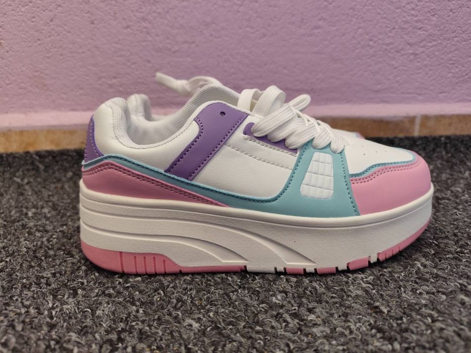 Маратонки с колелца