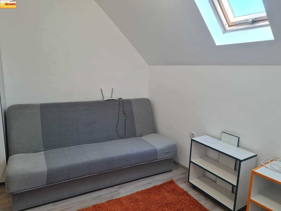 Дава се под наем Ателие в Плевен, Идеален център - 25 кв.м за 147.9 € - Снимка #5