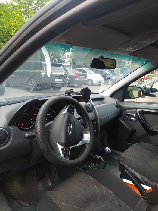 Lada largus 2021